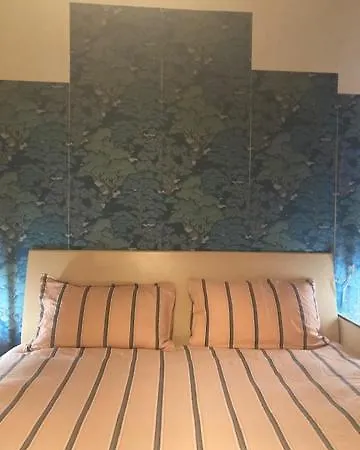 Bed and Breakfast 0.3 Stanze Τεργέστη